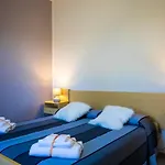 Neverland Apart Otel 4*
