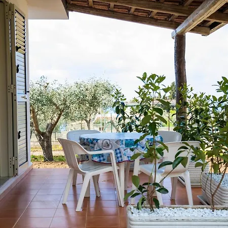 Neverland Aparthotel 4*