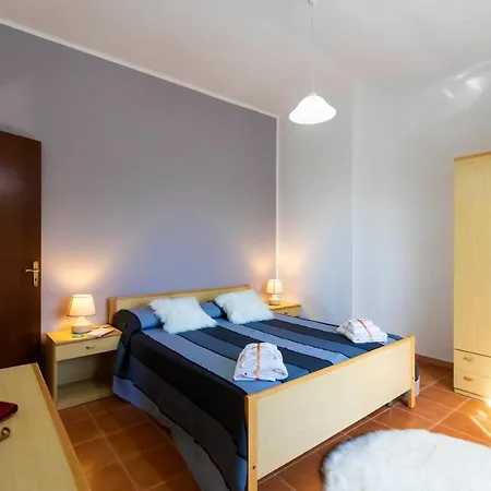 Neverland Aparthotel 4*