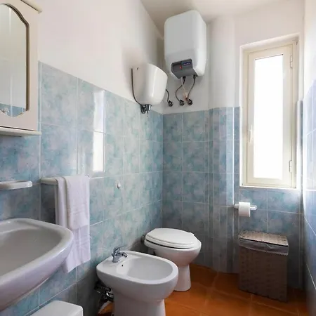 Aparthotel Neverland Santa Maria (Vibo Valentia)