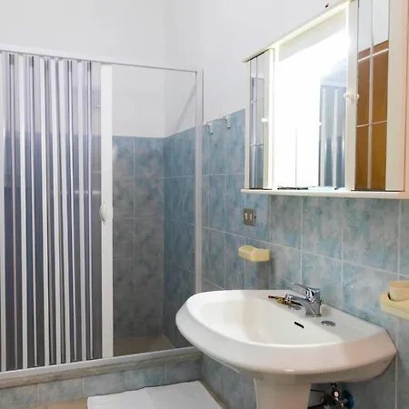 Neverland 4* Santa Maria (Vibo Valentia)