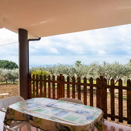 Neverland Aparthotel 4*