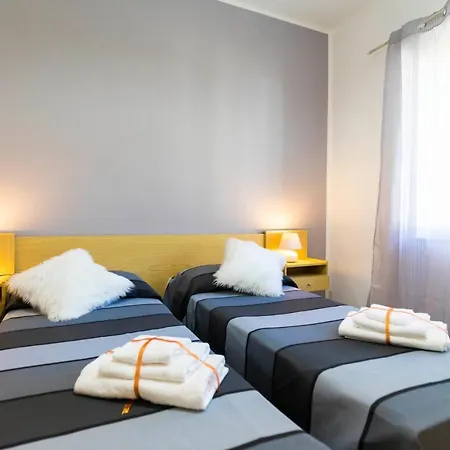 Neverland Aparthotel 4*