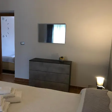 Neverland Aparthotel