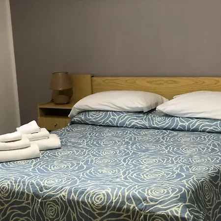 Aparthotel Neverland *
