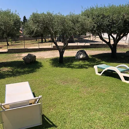 Aparthotel Neverland Santa Maria (Vibo Valentia)