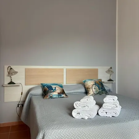 Lejlighedshotel Neverland Santa Maria (Vibo Valentia)